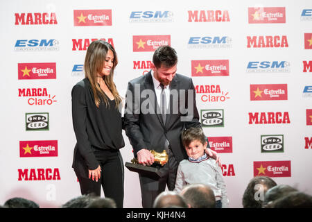 Barcelona, Spanien. 24. November 2017. barcelonas Star Lionel Messi erhält seinen vierten europäischen goldenen Schuh. Credit: Nicolas Lopez/alamy leben Nachrichten Stockfoto