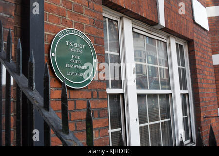 Stadt von Westminster grüne Plakette kennzeichnen einer Heimat der Dichter, Kritiker und Autor ts Eliot Stockfoto