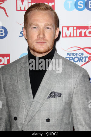 22.November 2017 - Greg rutherford Teilnahme Stolz des Sports Awards 2017, Grosvenor House Hotel in London, England, Großbritannien Stockfoto