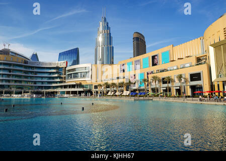 Dubai, Vae - 19. November: die Dubai Mall ist der weltweit größte Shopping Mall in Burj Khalifa Komplex befindet und verfügt über 1200 Geschäfte im Inneren auf Nov Stockfoto