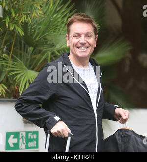 Brian Conley außerhalb der ITV Studios mit: Brian Conley Where: London, Großbritannien Wann: 24 Okt 2017 Credit: Rocky/WENN.com Stockfoto