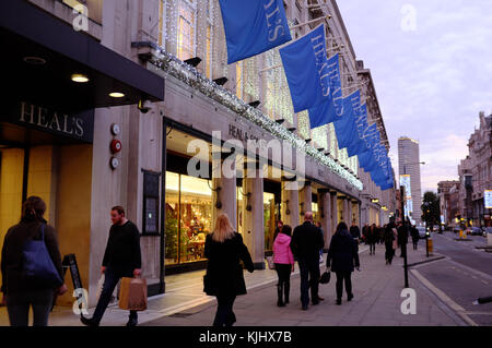 Heilt Kaufhaus an der Tottenham Court Road, London, England Stockfoto