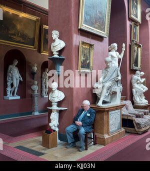 PETWORTH HOUSE (1688) PETWORTH WEST SUSSEX VEREINIGTES KÖNIGREICH Stockfoto