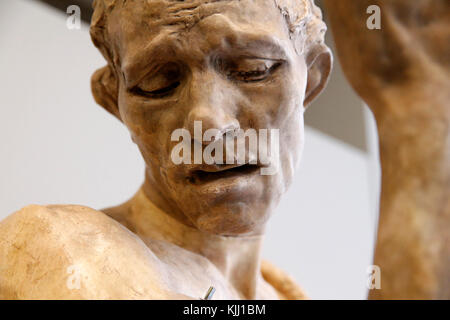 Das Rodin Museum, Paris. Monumentale Pierre de Wissant, gekleidet, auch als der Passant oder Eckschrank mit Sich Selbst bekannt. Detail. Gips. 1887 Frankreich. Stockfoto