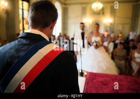 Standesamtliche Trauung. Rathaus Wedding.  Frankreich. Stockfoto