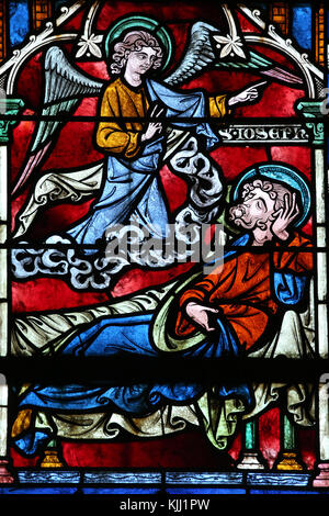 Der Kathedrale von Auxerre, dem heiligen Stephan geweiht. Glasfenster. Saint Joseph. Traum von dem Flug. Frankreich. Stockfoto