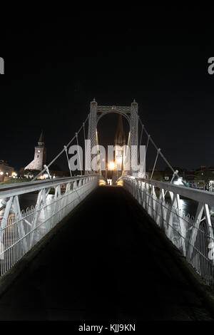 Inverness, Schottland - Stadt bei Nacht Stockfoto