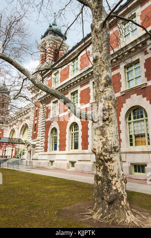 Die Außenseite des neoklassischen Architektur Ellis Island Main Building, New York City, New York, NY, Vereinigte Staaten von Amerika, USA Stockfoto