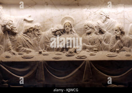 Saint Augustin Kirche, Deauville, Frankreich. Altar Erleichterung. Das letzte Abendmahl. Stockfoto