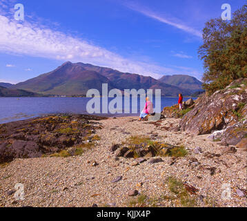 Sommer Blick über Loch Leven auf der Suche nach Ben vair aus dem North Shore, West Highlands Stockfoto