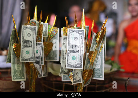 Wat Naxai buddhistischer Tempel. Buddhistische Money Tree Verdienst zu machen und an die lokalen Tempel spenden. Laos. Stockfoto