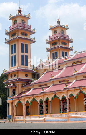 Cao Dai Tempel Heiliger Stuhl. Thay Ninh. Vietnam. Stockfoto