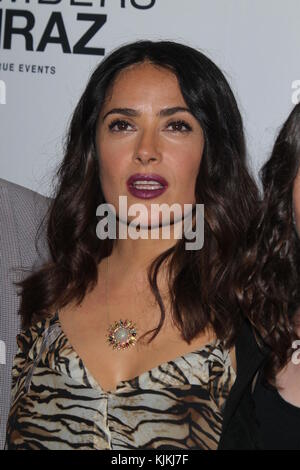 LOS ANGELES, KALIFORNIEN – 21. JUNI 2016: Schauspielerin Salma Hayek nimmt am 21. Juni im Museum of Tolerance in Los Angeles, Kalifornien, an der Premiere von Momentum Pictures’ „Septembers of Shiraz“ Teil. Leute: Salma Hayek Stockfoto