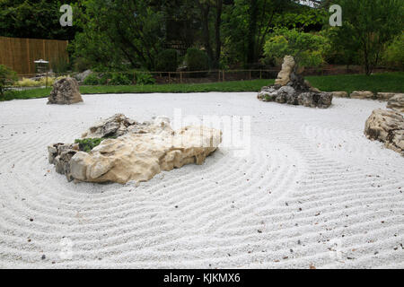 Botanischer Garten der Stadt Genf.  Japanischer Zen-Garten.  Schweiz. Stockfoto