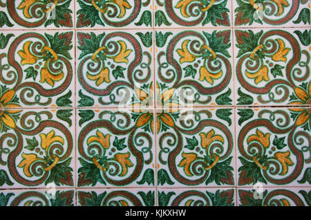 Alte Fliesen detail abstraktes Muster, Grün und Braun Stockfoto