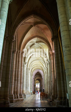 Kreuzgang der Kathedrale Saint Stephen von Sens, Frankreich Stockfoto