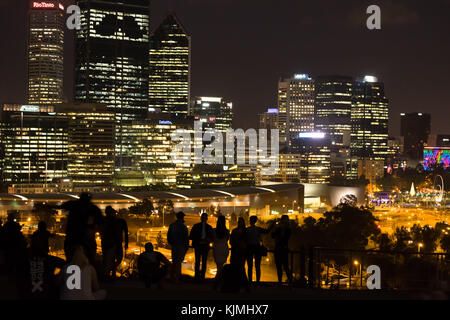 Touristische Blick auf Stadt Perth vom Kings Park Stockfoto