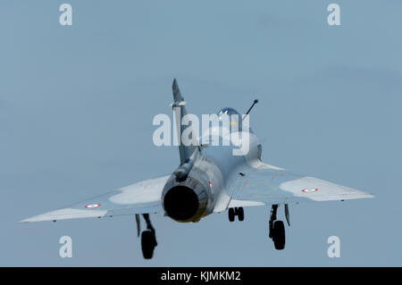 Flypast Landung flare Am 2005 Paris AirShow, Salon-du-Lac du Bourget Stockfoto