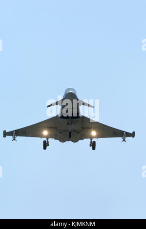 Final-Ansatz Flypast am 2005 Paris AirShow, Salon-du-Lac du Bourget Stockfoto