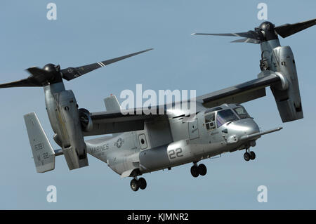 US-Marines Bell Boeing B MV-22 Osprey im Flying-Display 2006 auf der internationalen Luftfahrtausstellung in Farnborough Stockfoto