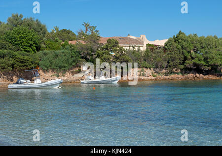 Der Strand von Piccolo Romazzino, Costa Smeralda, Sardinien, Italien Stockfoto