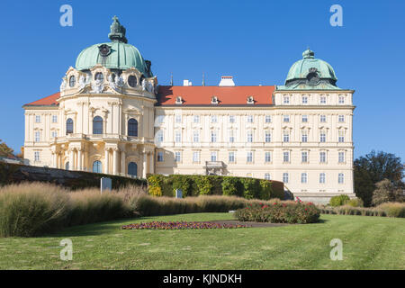 Stift Klosterneuburg ist ein augustinerkloster aus dem 12. Jahrhundert in der römisch-katholischen Kirche in der Stadt Klosterneuburg in Niederösterreich Stockfoto