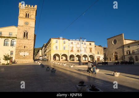 Cittaducale (Italien) - das historische Zentrum einer alten und sehr kleinen Steinstadt in der Region Sabina, Provinz Rieti, Mittelitalien Stockfoto