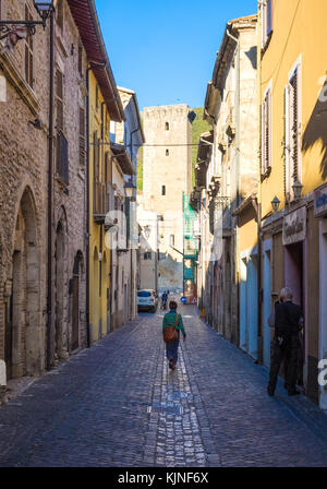 Cittaducale (Italien) - das historische Zentrum einer alten und sehr kleinen Steinstadt in der Region Sabina, Provinz Rieti, Mittelitalien Stockfoto