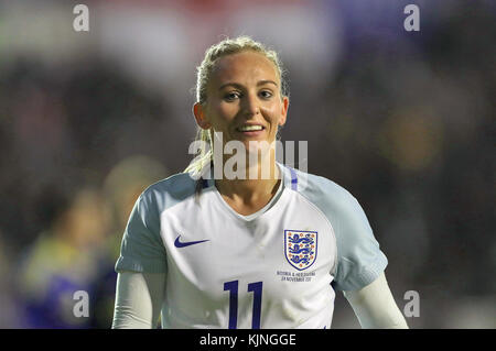 Die Engländerin Toni Duggan beim Frauen-WM-Qualifikationsspiel 2019 im Banks's Stadium, Walsall. DRÜCKEN SIE VERBANDSFOTO. Bilddatum: Freitag, 24. November 2017 Stockfoto