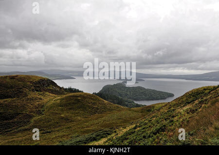 Schottland Landschaft Loch Lomond von Conic Hill Stockfoto