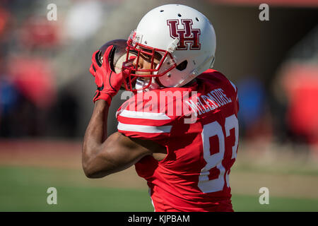 Houston, TX, USA. 24 Nov, 2017. Houston Cougars wide receiver Derek McLemore (83) macht eine Verriegelung im 4. Quartal eine NCAA Football Spiel zwischen der Navy Midshipmen und der Universität von Houston Cougars bei tdecu Stadion in Houston, TX. Houston gewann das Spiel 24-14. Trask Smith/CSM/Alamy leben Nachrichten Stockfoto