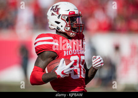 Houston, TX, USA. 24 Nov, 2017. Houston Cougars wide receiver Steven Dunbar (88) zählt einen Touchdown nach einem Fang im 4. Quartal eine NCAA Football Spiel zwischen der Navy Midshipmen und der Universität von Houston Cougars bei tdecu Stadion in Houston, TX. Houston gewann das Spiel 24-14. Trask Smith/CSM/Alamy leben Nachrichten Stockfoto