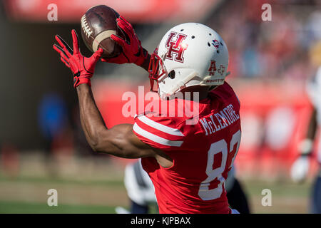 Houston, TX, USA. 24 Nov, 2017. Houston Cougars wide receiver Derek McLemore (83) macht eine Verriegelung im 4. Quartal eine NCAA Football Spiel zwischen der Navy Midshipmen und der Universität von Houston Cougars bei tdecu Stadion in Houston, TX. Houston gewann das Spiel 24-14. Trask Smith/CSM/Alamy leben Nachrichten Stockfoto