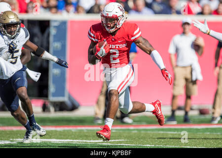 Houston, TX, USA. 24 Nov, 2017. Houston Cougars zurück laufen Herzog Catalon (2) trägt den Ball im 3. Quartal eine NCAA Football Spiel zwischen der Navy Midshipmen und der Universität von Houston Cougars bei tdecu Stadion in Houston, TX. Houston gewann das Spiel 24-14. Trask Smith/CSM/Alamy leben Nachrichten Stockfoto