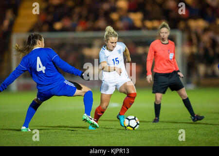 Colchester, Großbritannien. 28 Nov, 2017 England's isobel Christiansen in Aktion während der FIFA 2019 der Frauen WM-Qualifikationsspiel gegen Kasachstan an der Weston wohnungen Gemeinschaft Stadion am 28. November 2017 in Colchester, England. Credit: Georgie Kerr/alamy leben Nachrichten Stockfoto