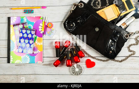 Nail Make-up Notebook Tasche Spiegel Kosmetik Make-up Tasche Frau Dame Material Stockfoto