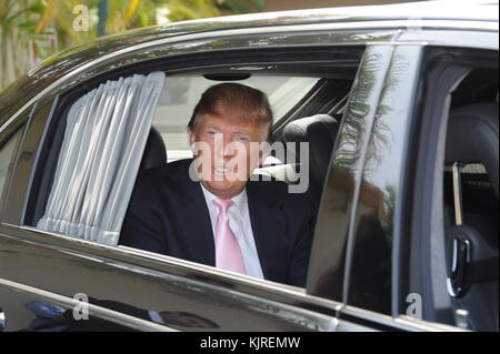 NEW YORK, NY - 29. Juni: DATEI FOTOS - NBCUniversal, unter Druck aus einem Array der hispanischen Gruppen, severing seine Geschäftsbeziehungen zu Präsidentschaftskandidaten Donald Trump am 29. Juni 2015 in New York City. Personen: Donald Trump Stockfoto