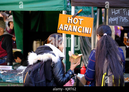 Bloomsbury Farmers Market, London, Vereinigtes Königreich Stockfoto