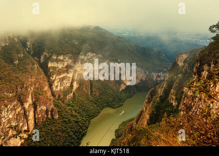 Blick von oben Die sumidero Canyon in Chiapas, Mexiko Stockfoto