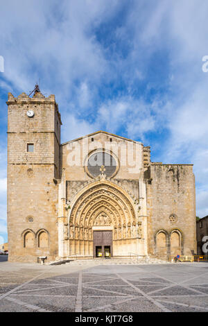 Basilica de Santa Maria in Castello d'Empuries in der Provinz von Girona, Costa Brava, Spanien Stockfoto