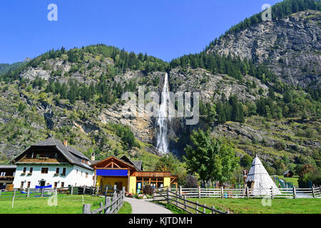 Wasserfall bei fallbach in Österreich Stockfoto