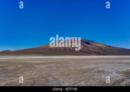 Foto im August 2017 im Altiplano Bolivien, Südamerika: Blick über den Altiplano Peru Wüste Salar de Uyuni genommen Stockfoto