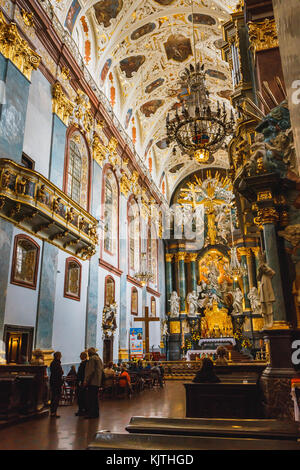 Tschenstochau, Polen, 29. April 2015: Innenraum des Heiligtum Jasna Gora in Czestochowa, Polen. Sehr wichtig und populärste pilgrimary in p Stockfoto