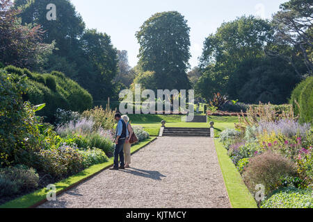 Broadwalk Garten an Walmer Castle & Gardens, Kingsdown Road, Walmer und Deal, Kent, England, Vereinigtes Königreich Stockfoto