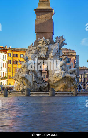 Brunnen der vier Flüsse auf der Piazza Navona, Rom Stockfoto