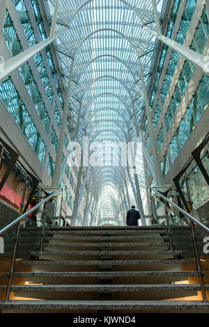 In Brookfield (ehemals BCE) Santiago Calatrava ist Allen Lambert Galleria in der Innenstadt von Toronto, Ontario, Kanada. Stockfoto