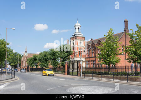 Uhrturm, Brentwood School, Armbänder Road, Brentwood, Essex, England, Vereinigtes Königreich Stockfoto