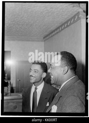 (Porträt von Teddy Wilson und Zutty Singleton, Türkische Botschaft, Washington D.C., 1940) (LOC) (4843764544) Stockfoto