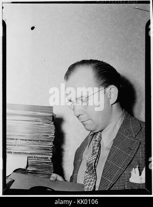 (Porträt von Marty Emerson in seinem Haus, Washington, D.C., und zwischen 1938 und 1948) (LOC) (4932369524) Stockfoto