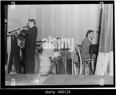 (Porträt von Joe Marsala, Zutty Singleton, und Teddy Wilson, National Press Club, Washington, D.C., Ca. 1939) (LOC) (4977088540) Stockfoto